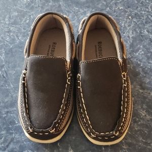 Toddler boat shoes